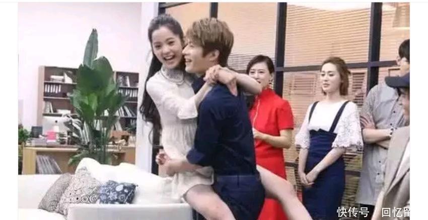 OKAY智慧教育将发布教师专用终端,智慧教育时代全面来临:必一(图1) Bsports必一体育