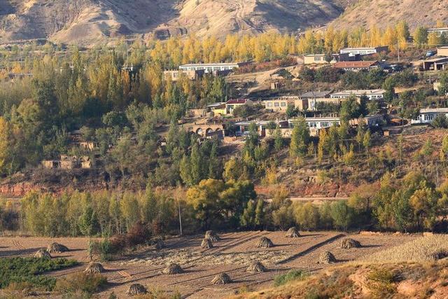 Bsports必一体育|土星环将在3亿年内消失殆尽(图2) Bsports必一体育