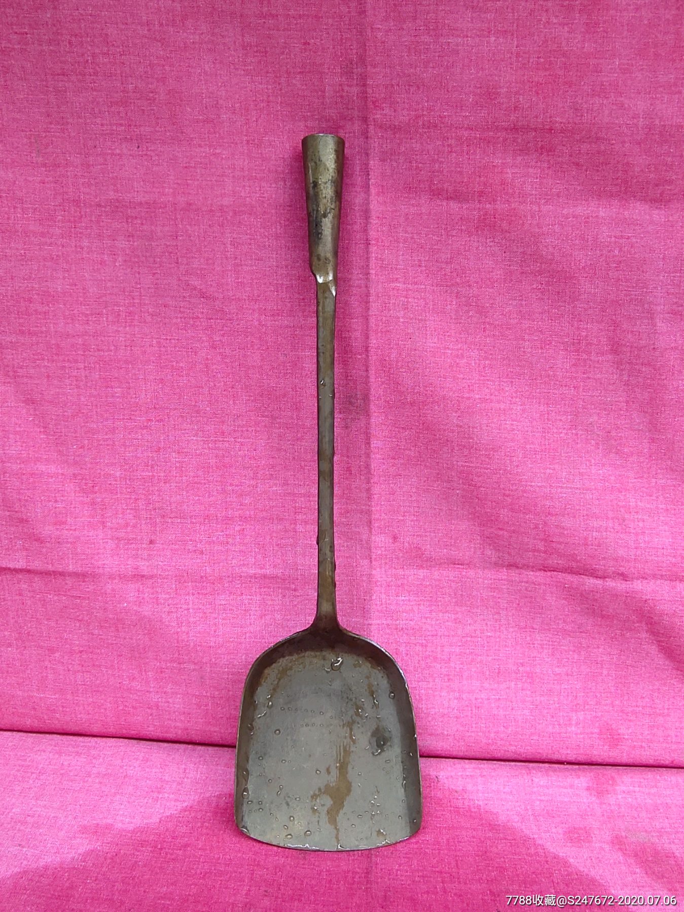 b体育:伪造文件骗护照 培训一小时即上岗(图2) b体育