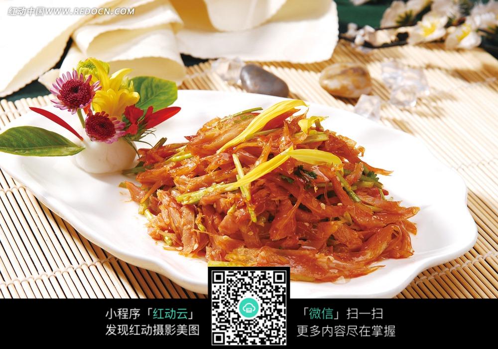 情侣签到365天获1000现金?APP都下架了-Bsports必一体育(图2) Bsports必一体育