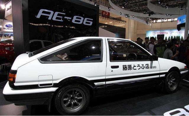 包图网两周年设会人盛典:和一群有态度的创意人狂欢:b体育(图3) 必一