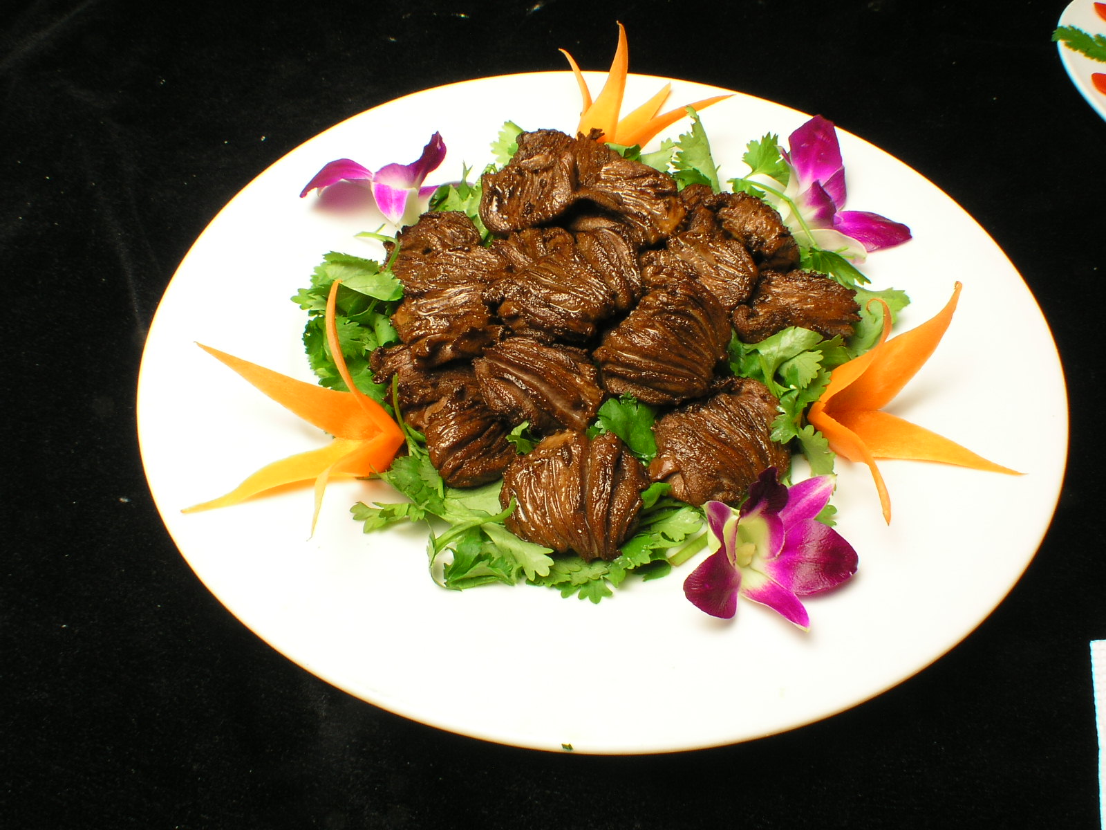 罕见 玩爽这个游戏竟需要32GB内存:b体育(图3) b体育