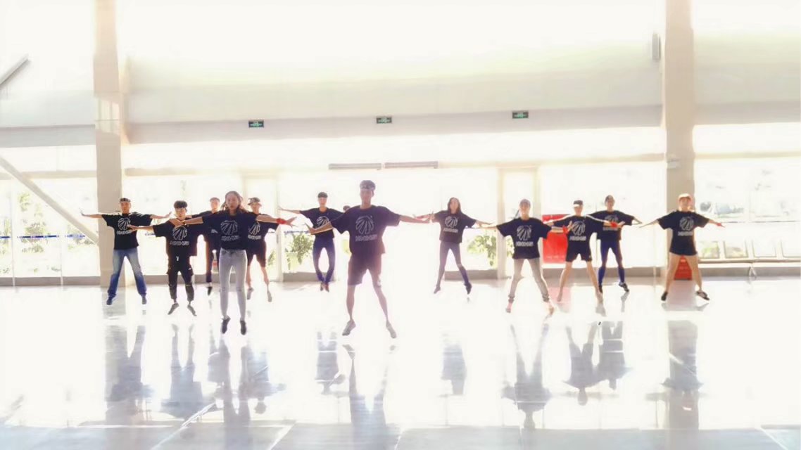 创新融合 解读教育电脑新时代的四大趋势|Bsports必一体育(图3) Bsports必一体育