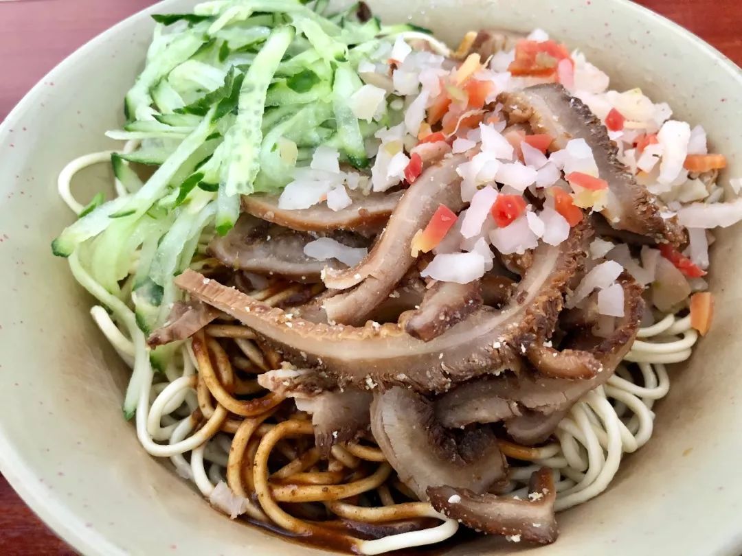 英文字母设计浏览!卡通人物版-b体育(图3) Bsports必一体育